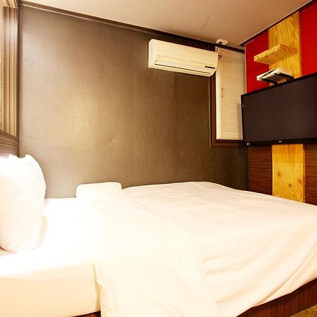 Boutique Juan Yam Motel Incheon Bagian luar foto