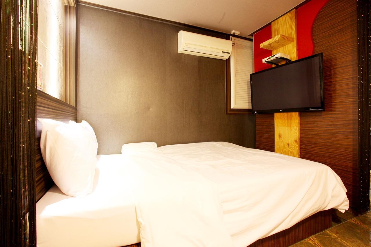 Boutique Juan Yam Motel Incheon Bagian luar foto