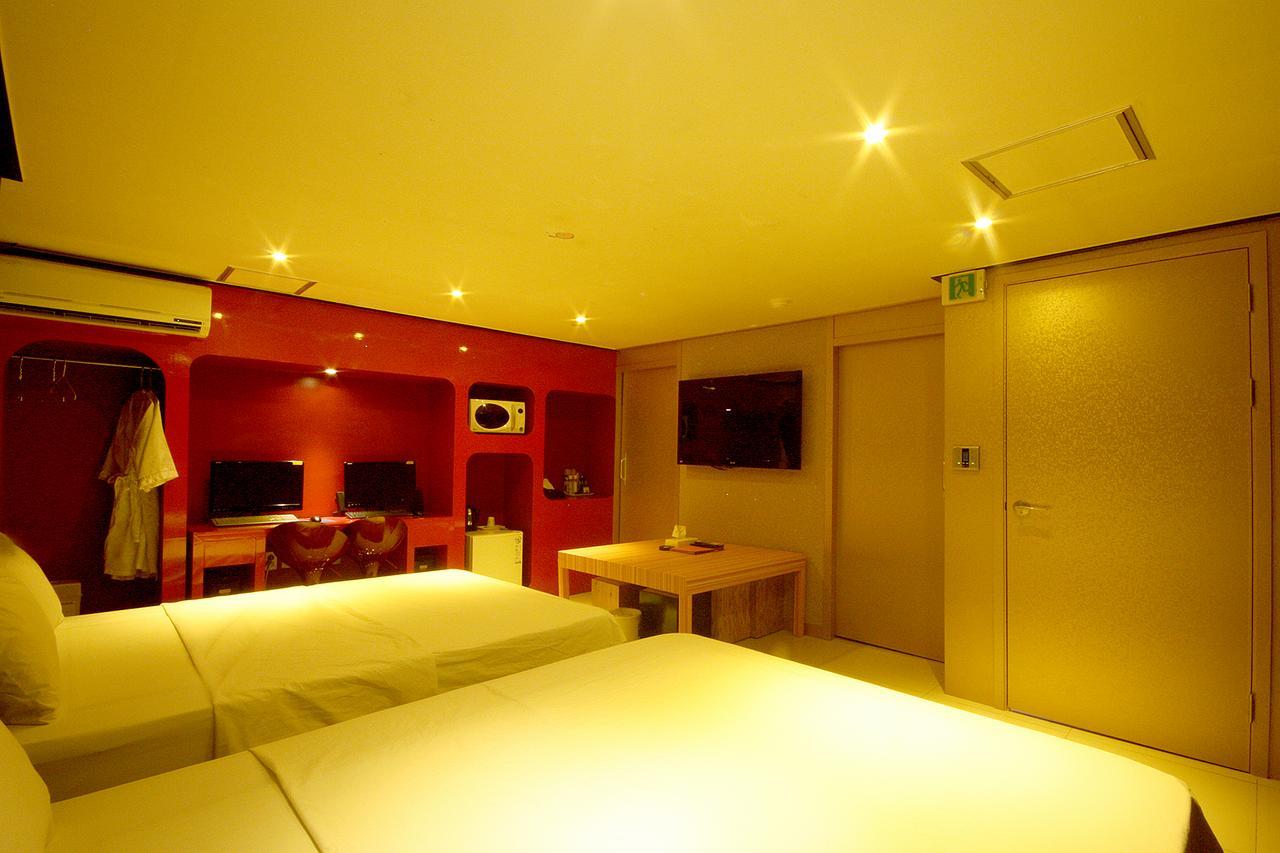 Boutique Juan Yam Motel Incheon Bagian luar foto